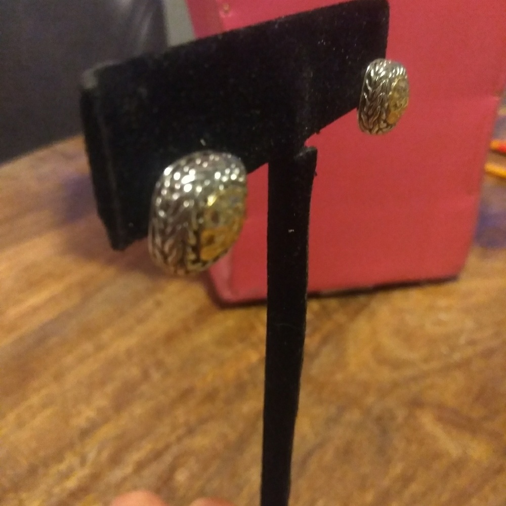 2 tone earrings - Picture 3 of 4